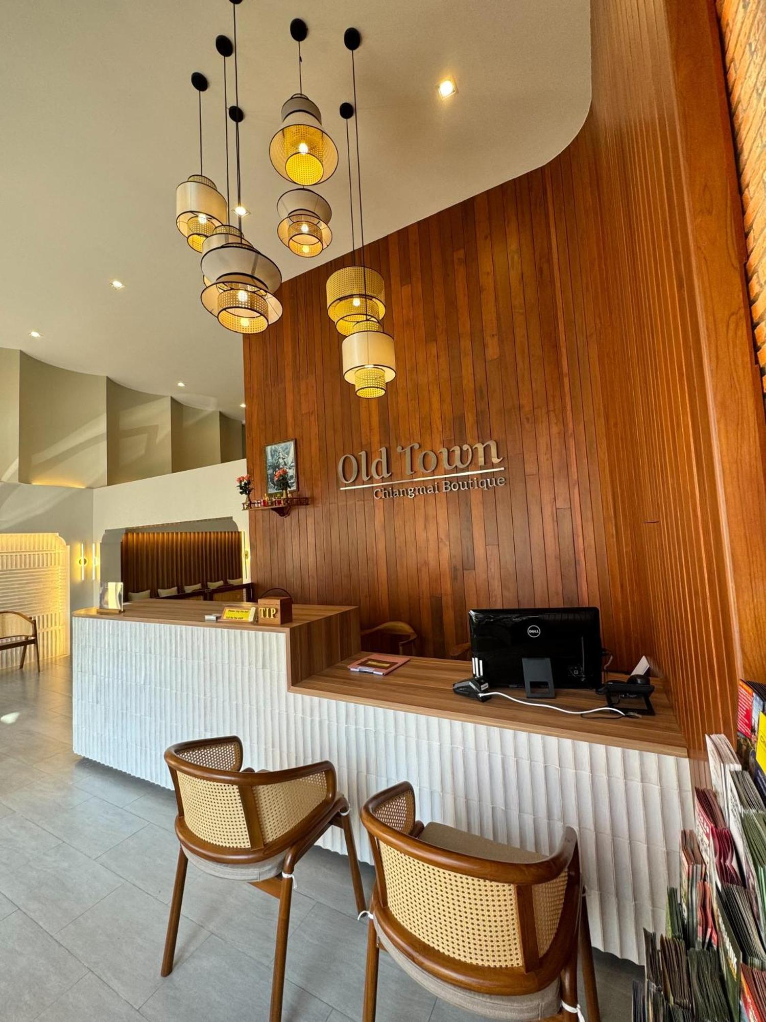 โอลด์ทาวน์ เชียงใหม่ บูติค Hotel ภายนอก รูปภาพ